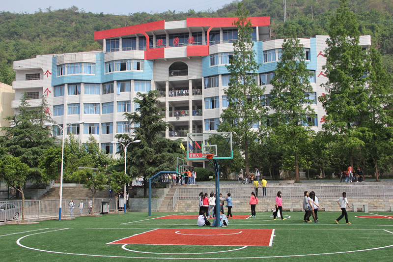 校园新貌——走进达州市职业高级中学