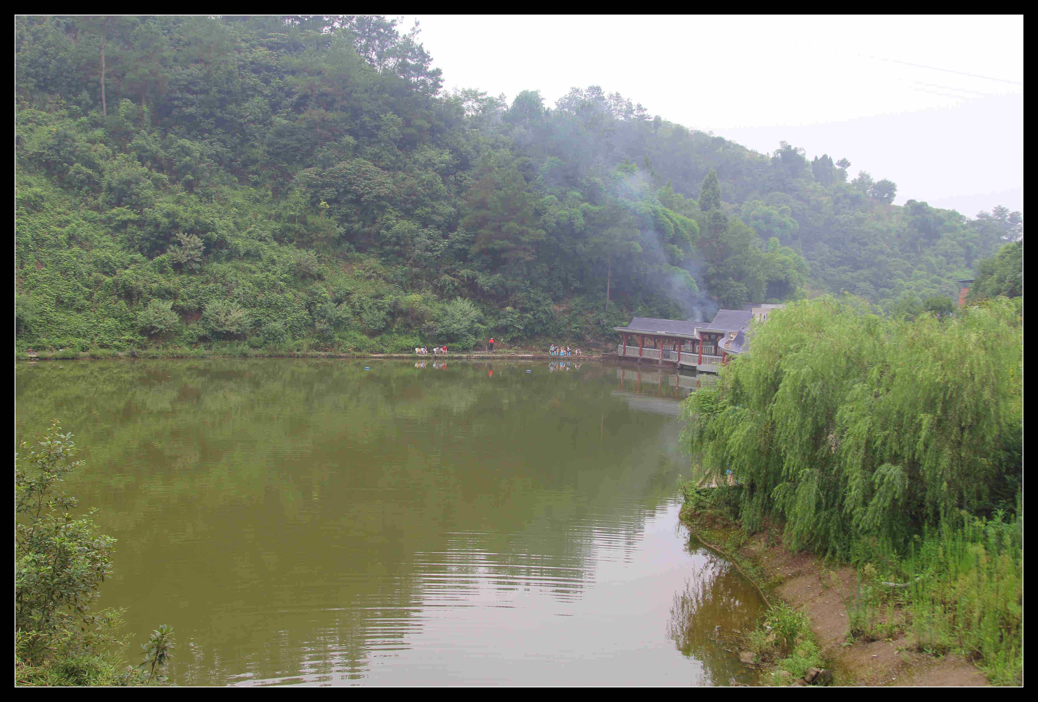 《吃货推荐》又发现一个吃喝玩乐的好地方——七里沟山庄