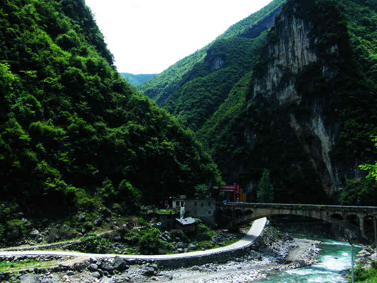 我们在路上.达州骑行者★陶醉于山水之间,畅游宣汉百里峡