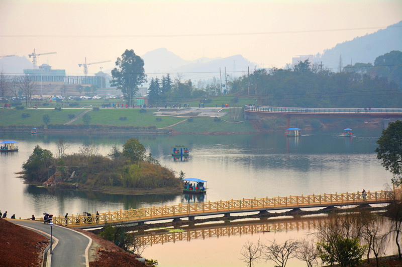 莲花湖湿地公园