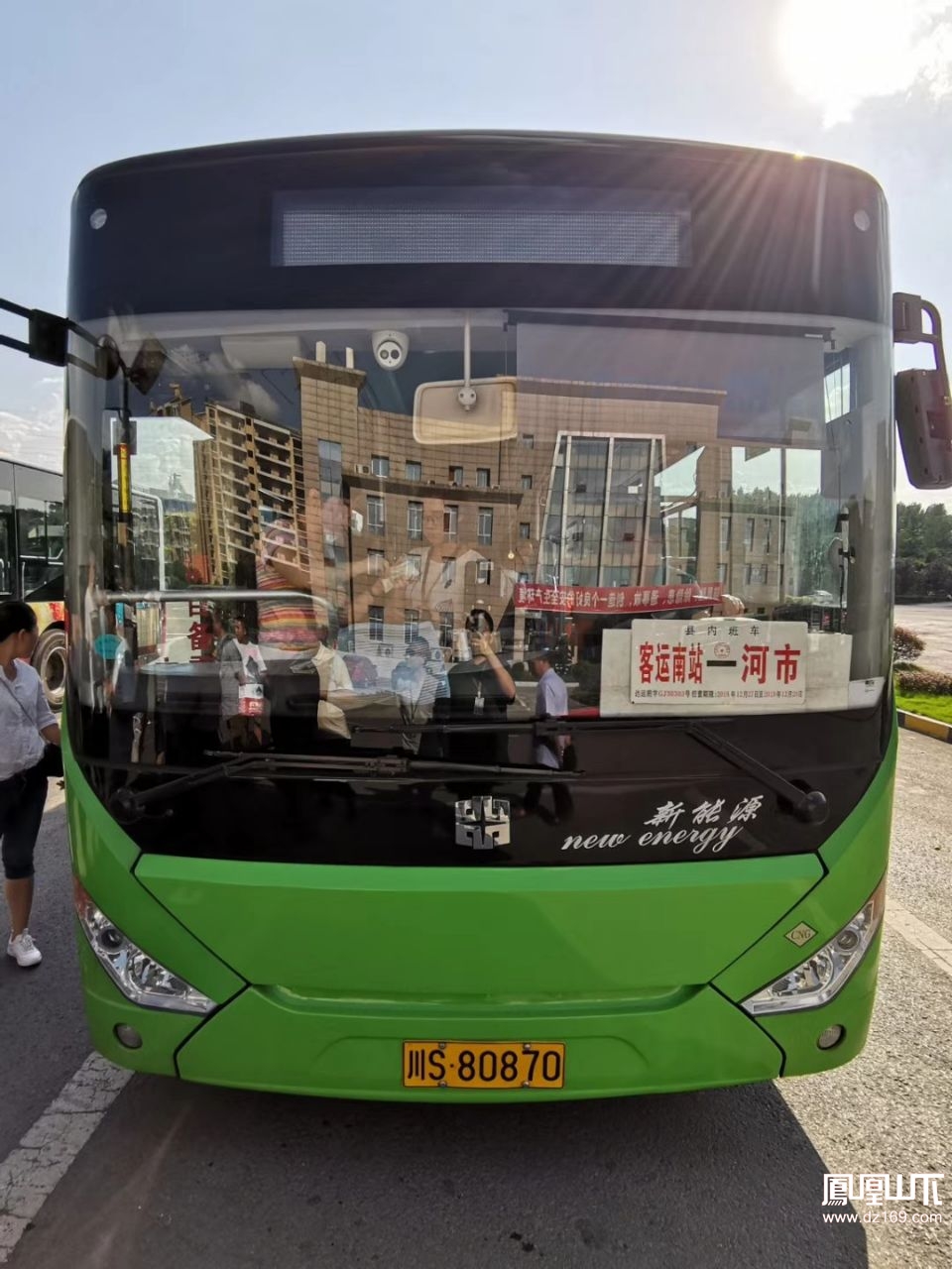 302/303今天开始交车,新公交运营 - 今日达州 - 凤凰山下 - powered