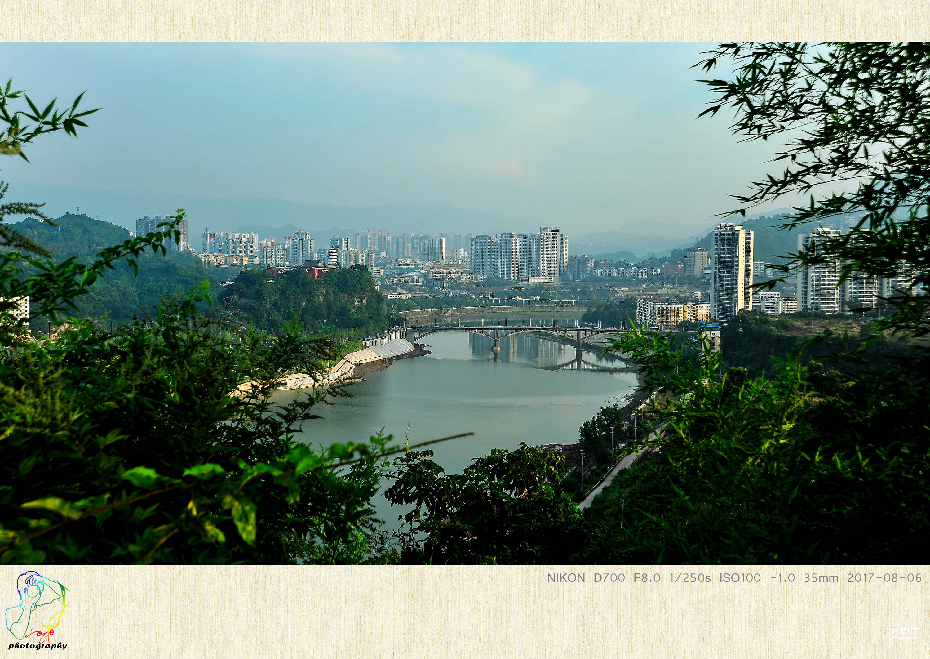 达州翠屏山翠屏大道图片