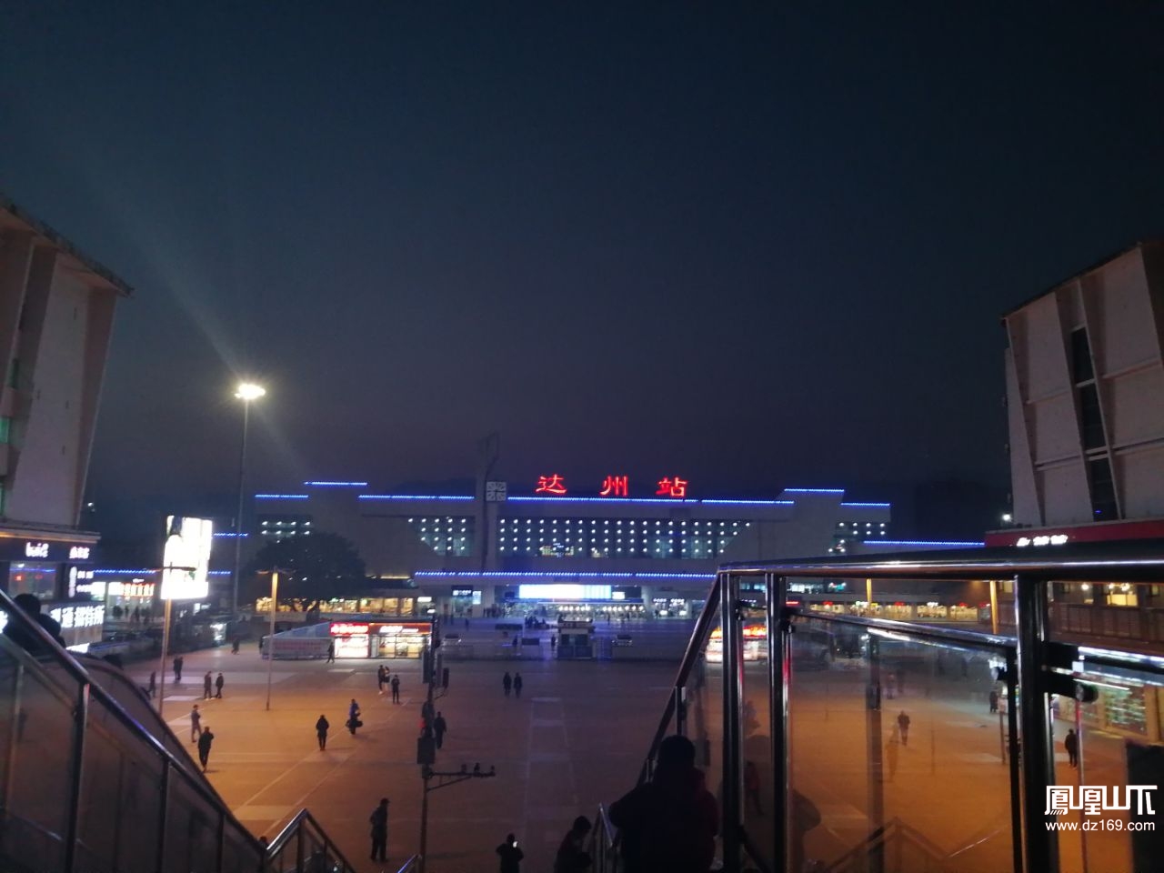 渠县东安镇高铁站图片